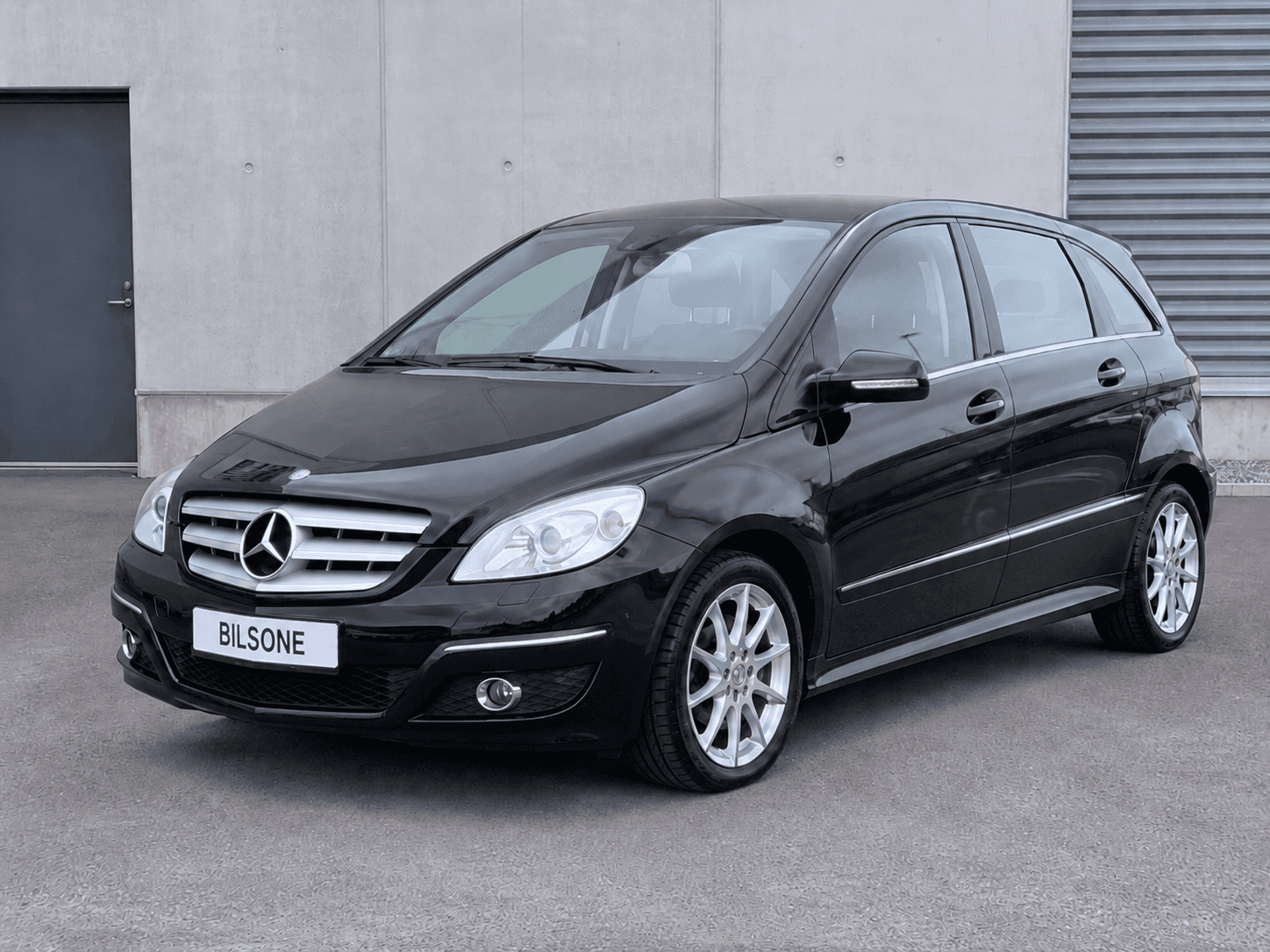 Mercedes-Benz B 160